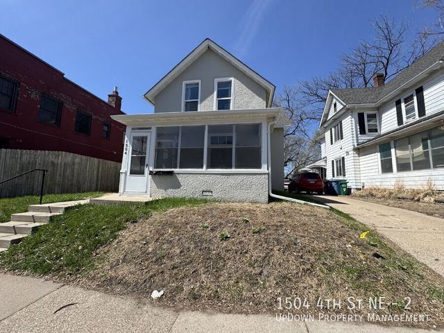 1504 4th St NE #2, Minneapolis, MN 55413