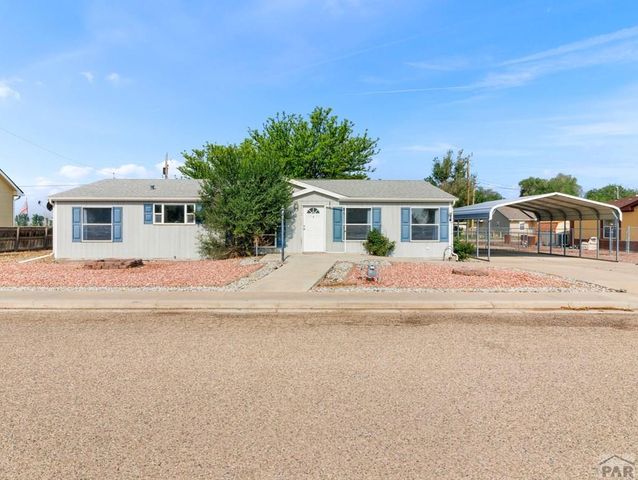 812 7th St, Fowler, CO 81039