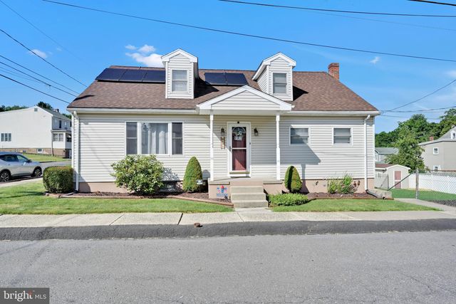 337 Valley St, Port Carbon, PA 17965