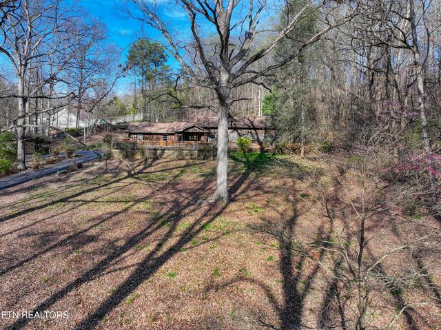342 Fox Rd, Knoxville, TN 37922
