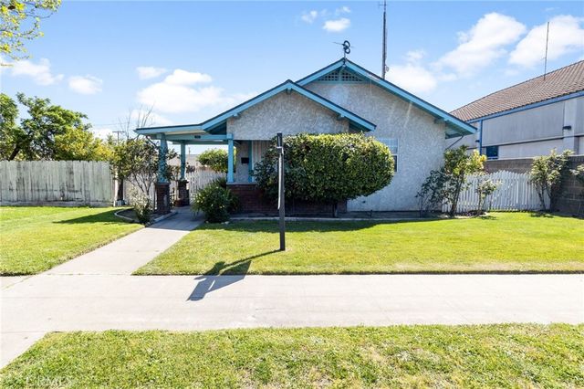 1526 C St, Livingston, CA 95334