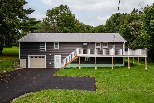 852 Clark Road, Plymouth, ME 04969