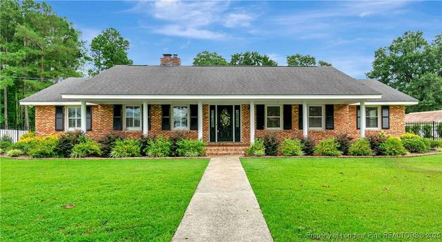 52 N  Hill Street Rd, Red Springs, NC 28377