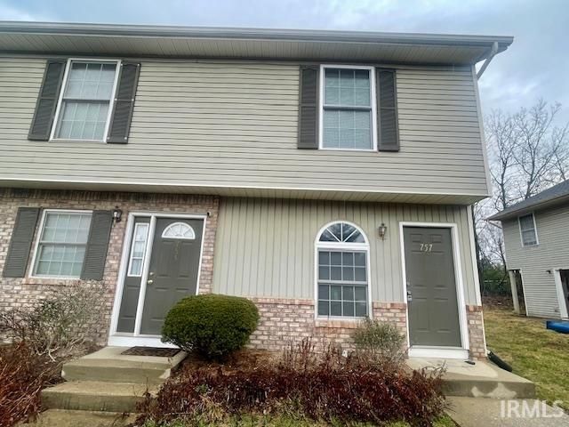 757 E  Sherwood Hills Dr #G-4, Bloomington, IN 47401