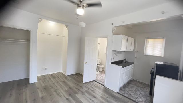 2408 S  Grand Ave  #1, Los Angeles, CA 90007