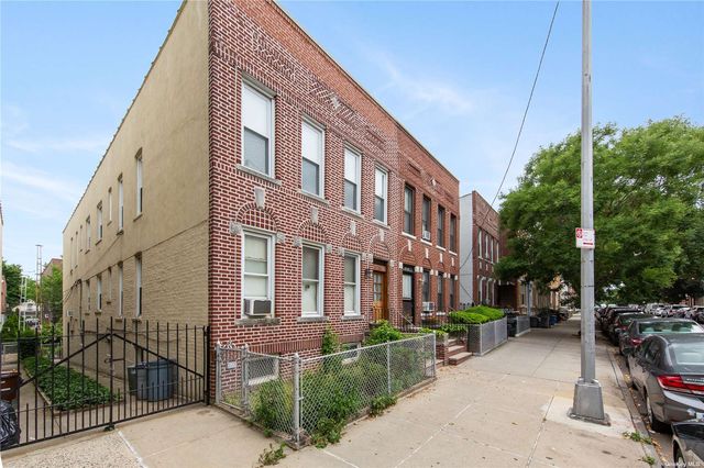 32-51 44th Street, Long Island City, NY 11103