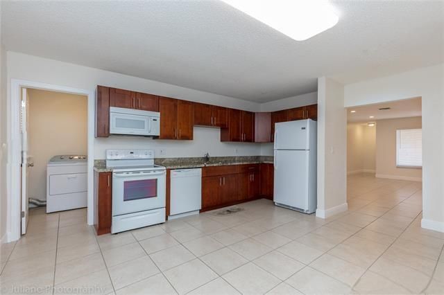 4471 SW 54th Ct   #1A, Fort Lauderdale, FL 33314