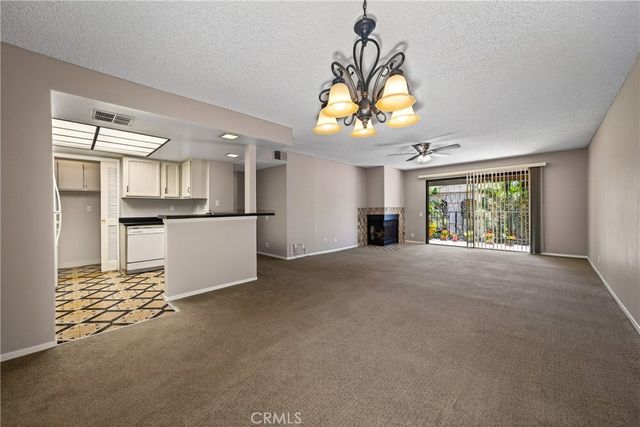 246 E  Fern Ave #205, Redlands, CA 92373