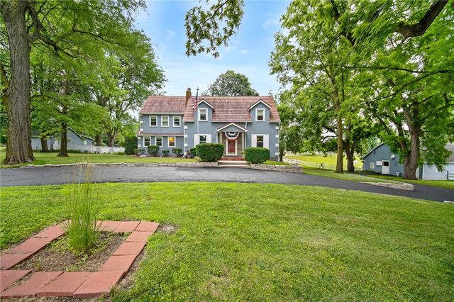 3110 Stanton Ave, Des Moines, IA 50321