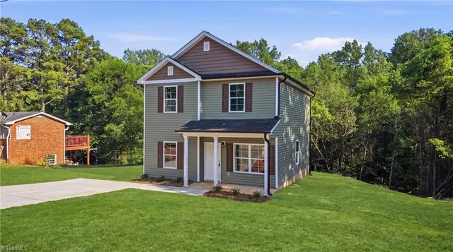 1103 Craver Dr, Lexington, NC 27292