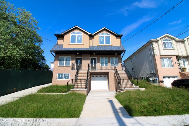 85 Perry Ave, Staten Island, NY 10314
