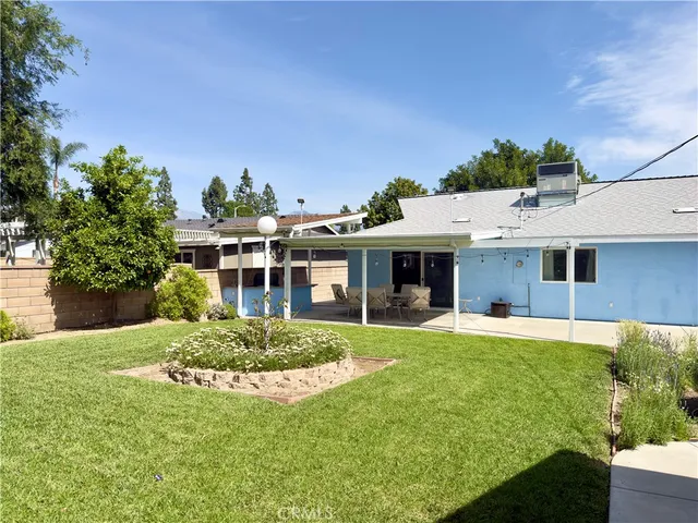 4917 N  Burnaby Dr, Covina, CA 91724