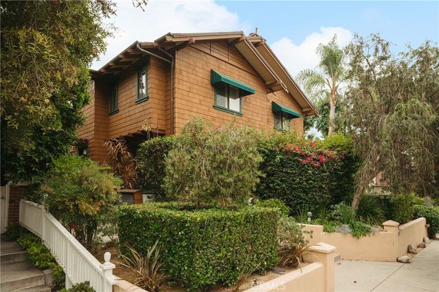 482 S  Madison Ave #1, Pasadena, CA 91101