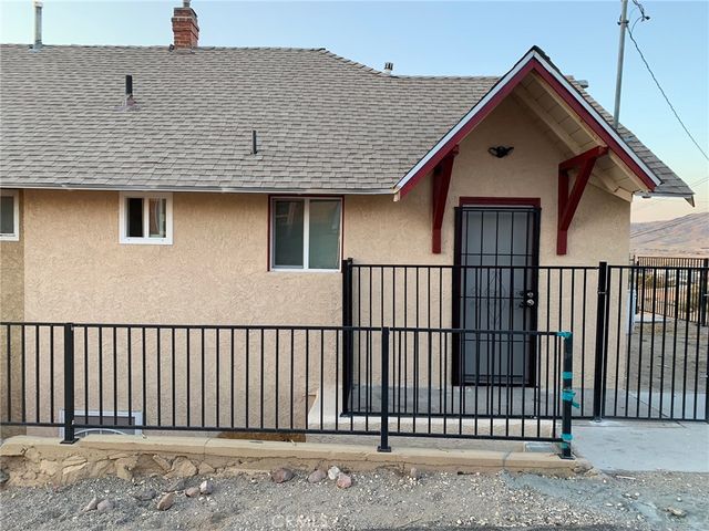 407 S  Barstow Rd, Barstow, CA 92311