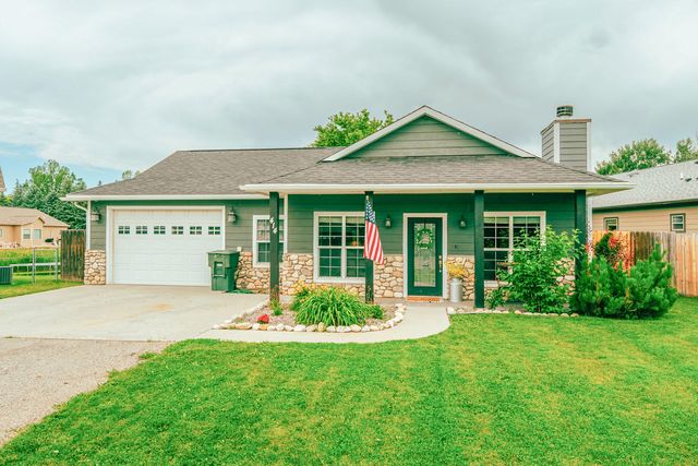 414 Brook St, Ranchester, WY 82839