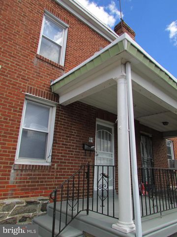 91 Roselyn St, Philadelphia, PA 19120