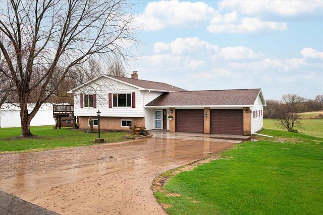 212 Hegge Ave, Westby, WI 54667