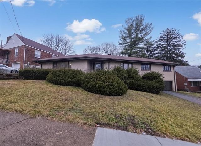 2911 Myer Blvd, McKeesport, PA 15132