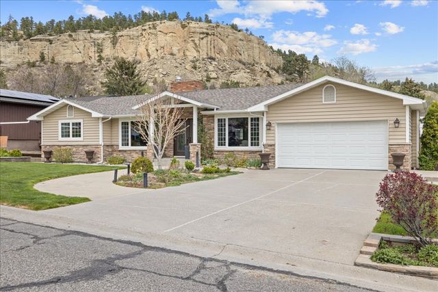 3903 Palisades Park Dr, Billings, MT 59102