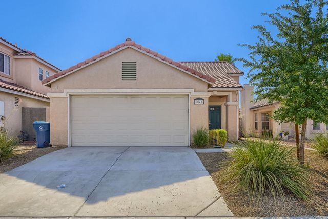 6042 Evening View St, North Las Vegas, NV 89031