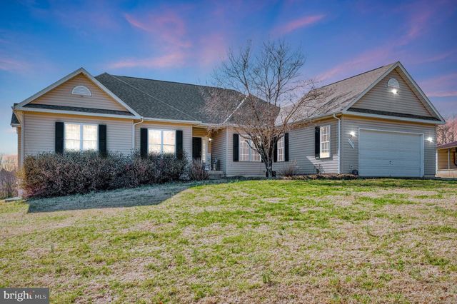 5823 Sumerduck Rd, Sumerduck, VA 22742
