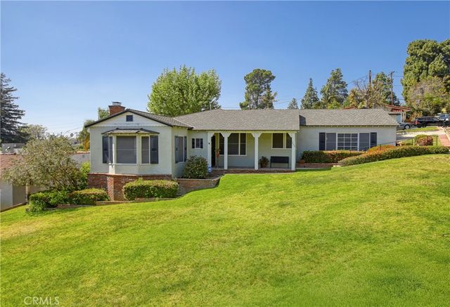 1639 Thompson Ave, Glendale, CA 91201
