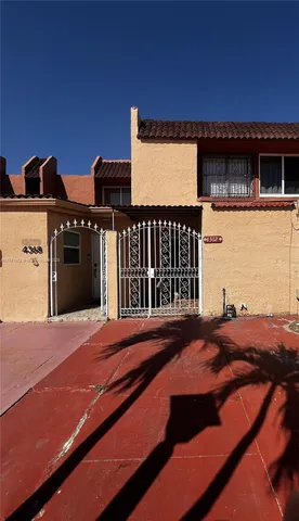 4372 W  11th Ln #30, Hialeah, FL 33012
