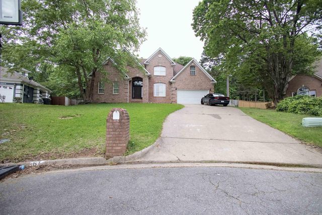 61 Berney Way Dr, Little Rock, AR 72223