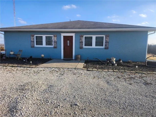 19683 Dottie Ln, Princeton, MO 64673