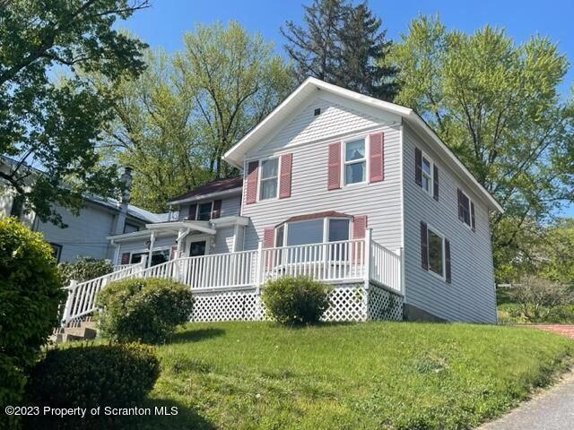 220 Main St, Laceyville, PA 18623