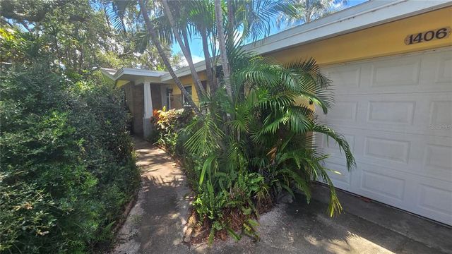 1406 S  Lake Ave, Clearwater, FL 33756