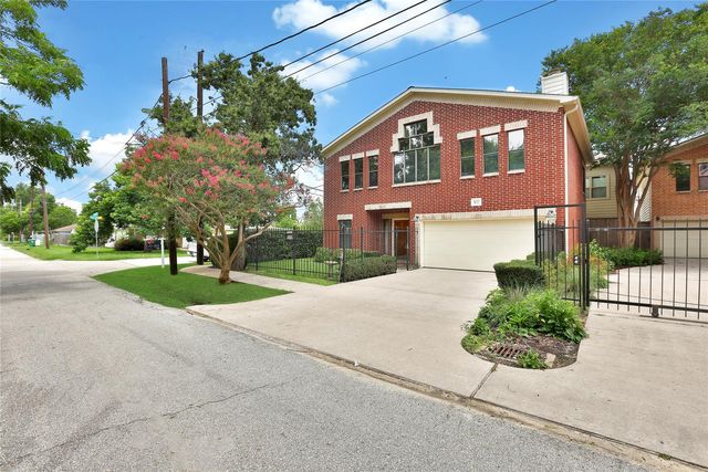 5022 Darling St, Houston, TX 77007