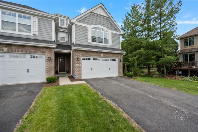 657 Bourbon Ct, Naperville, IL 60565