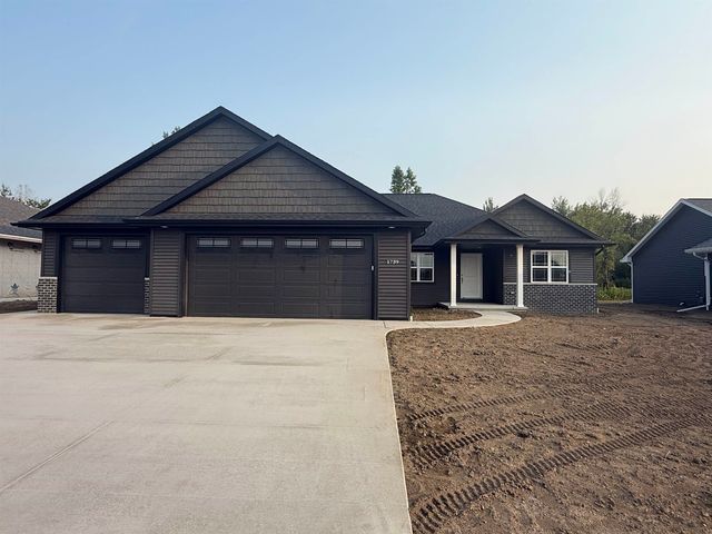 1739 Betty Jean Ln, Green Bay, WI 54313