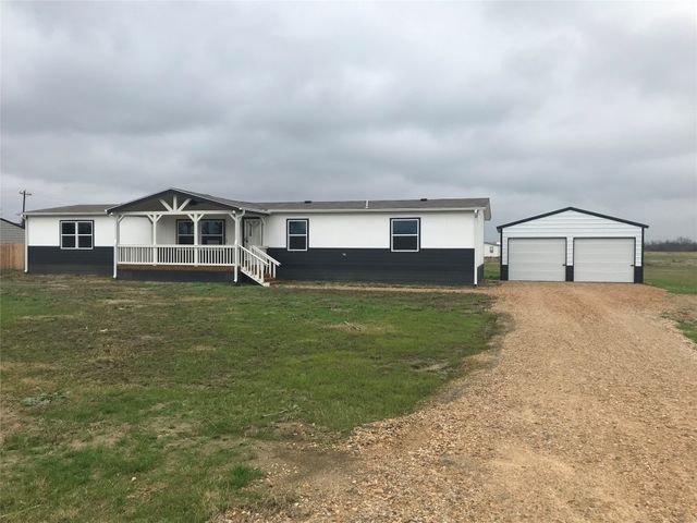 2999 County Road 4307, Greenville, TX 75401