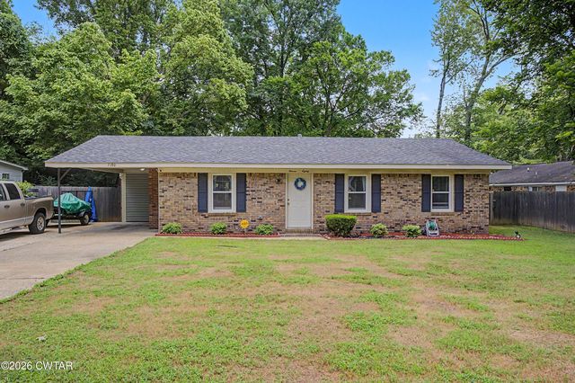 1180 Pine St, Covington, TN 38019