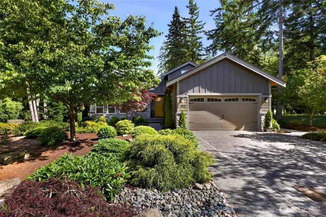 8818 Goldeneye Lane, Blaine, WA 98230