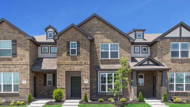 Travis Plan in Sienna Townhomes at Parkway Place Sales Phase 2, Missouri City, TX 77459