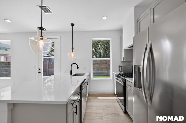 3417 Elija St #2, Austin, TX 78745