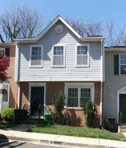 2911 Henson Bridge Ter, Fort Washington, MD 20744