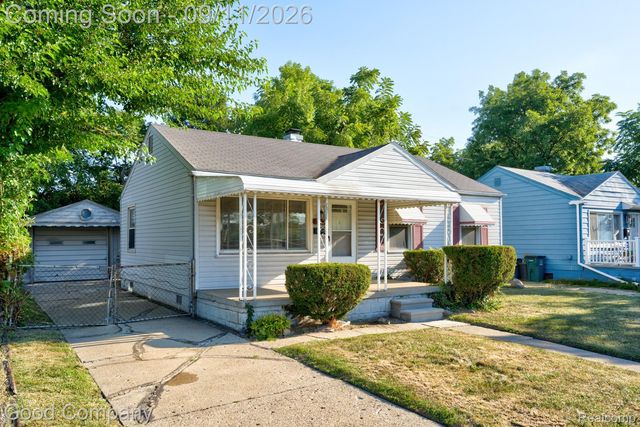 561 E  Bennett Ave, Ferndale, MI 48220