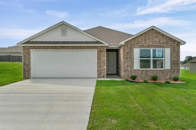 2329 Bassett St, Benton, AR 72019