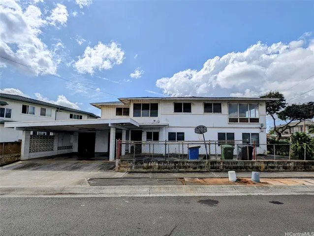 94-1259 Kahuaina St, Waipahu, HI 96797
