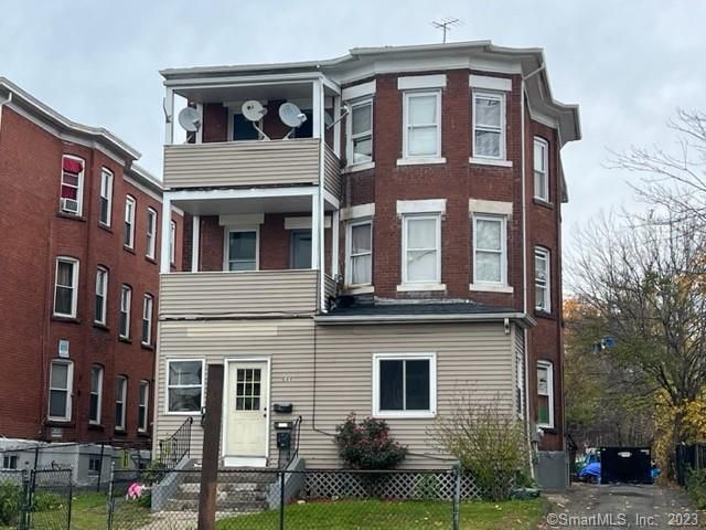 642 Wethersfield Ave, Hartford, CT 06114