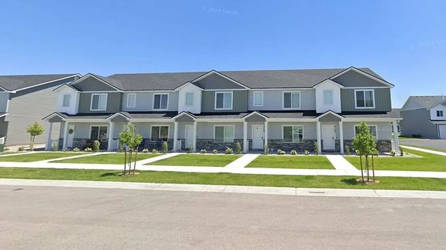 651 S  2400 W, Rexburg, ID 83440