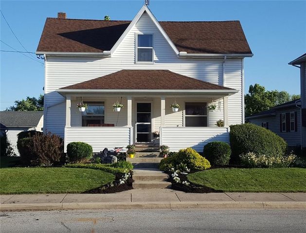 307 E  State St, Botkins, OH 45306
