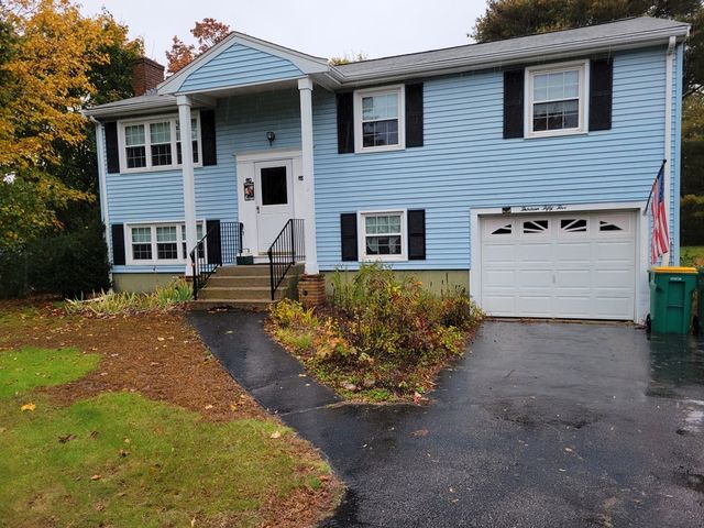 1355 West St, Mansfield, MA 02048