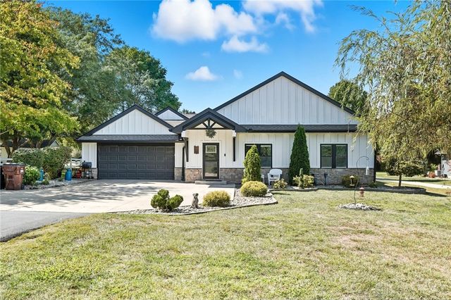 137 S  Waynesville Rd, Oregonia, OH 45054