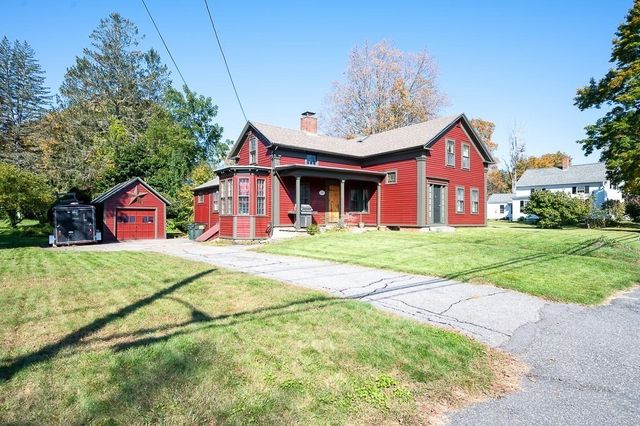 31 Central St, West Brookfield, MA 01585