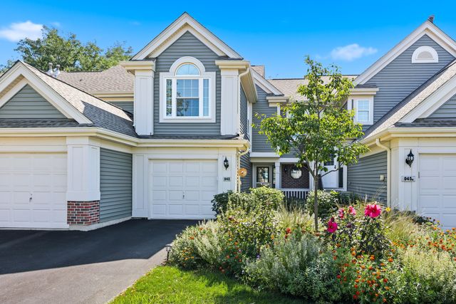 943 Little Falls Ct #943, Elk Grove Village, IL 60007